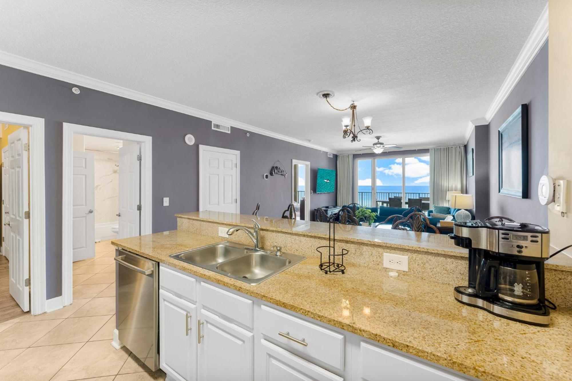 Ocean Reef Beach Resort! Beach Front! Free Seasonal Beach Chairs! By Dolce Vita Getaways Pcb Панама-Сити Экстерьер фото